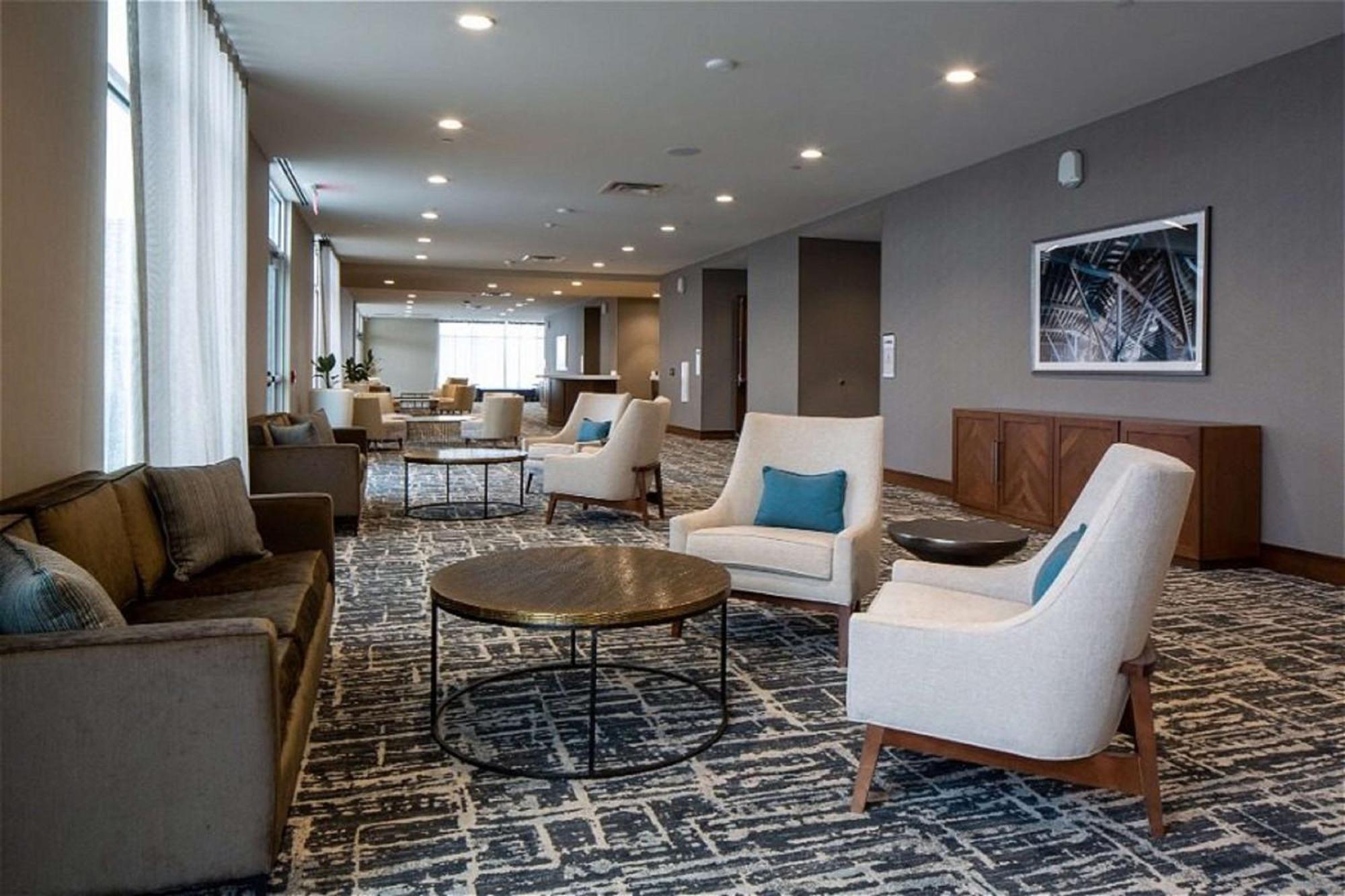 Hilton Garden Inn Cedar Falls Exteriör bild